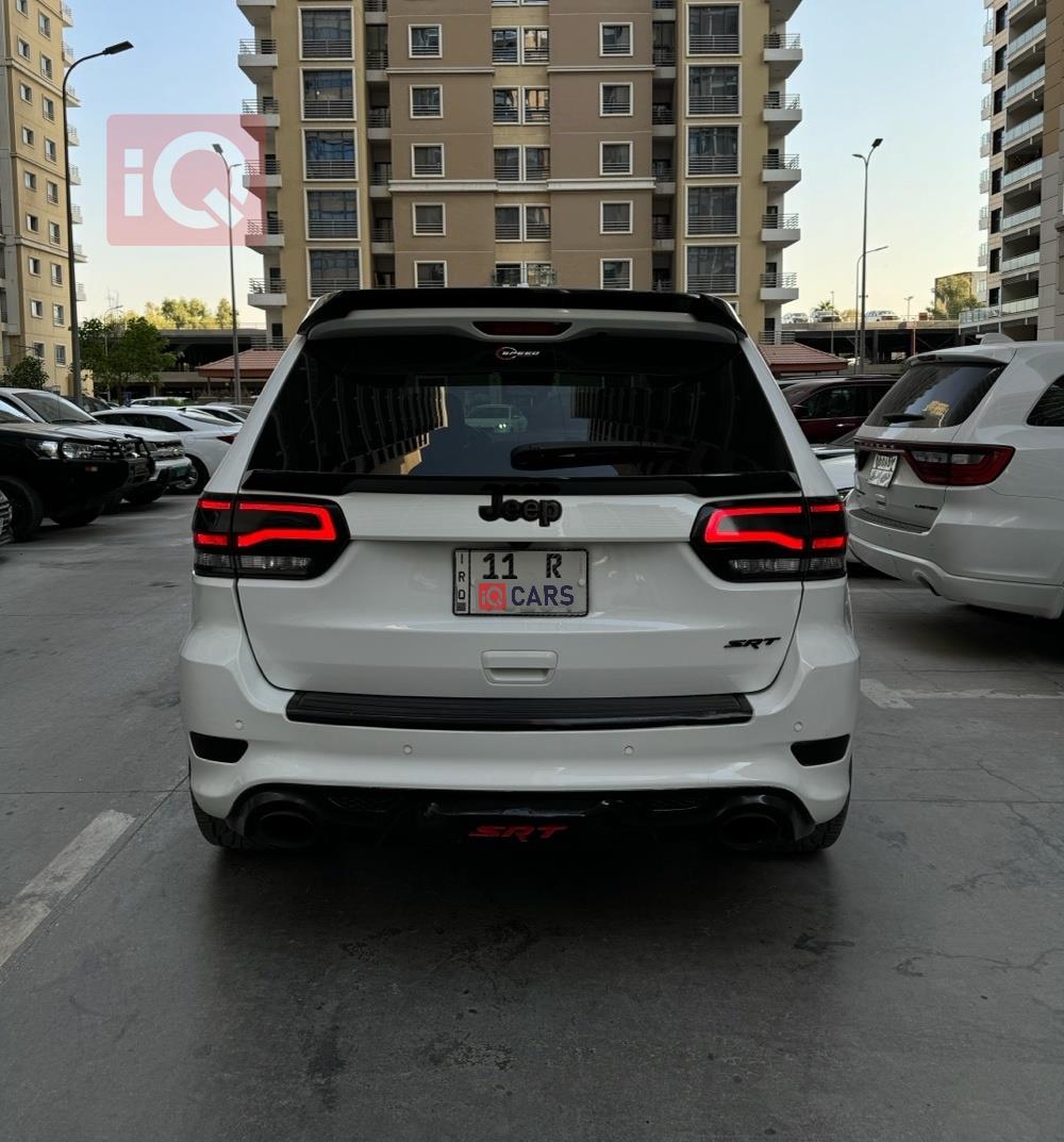 جيب جراند شيروكي